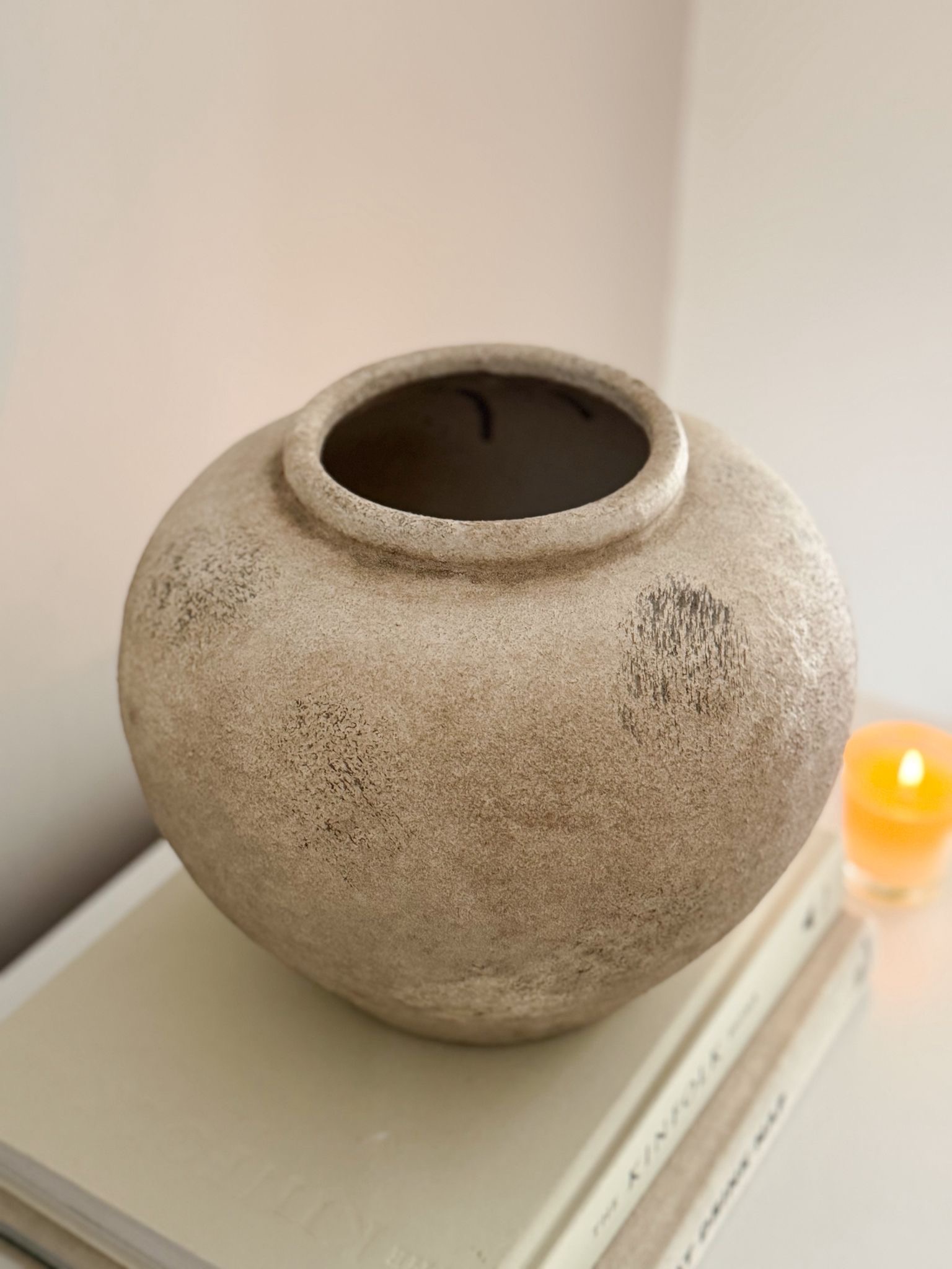 Statement stonewares farmhouse vase