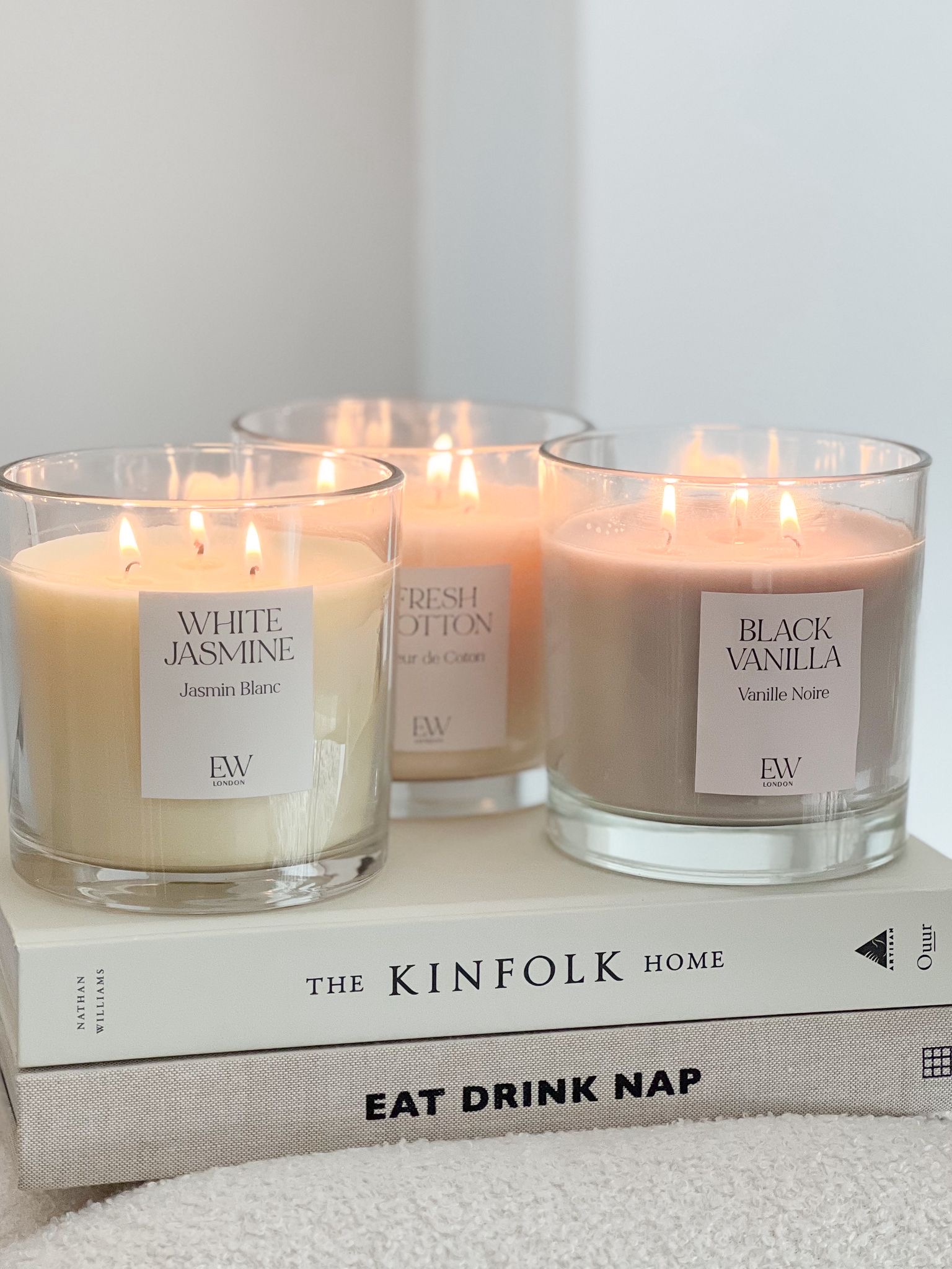 Large triple wick scented candle – White Jasmin