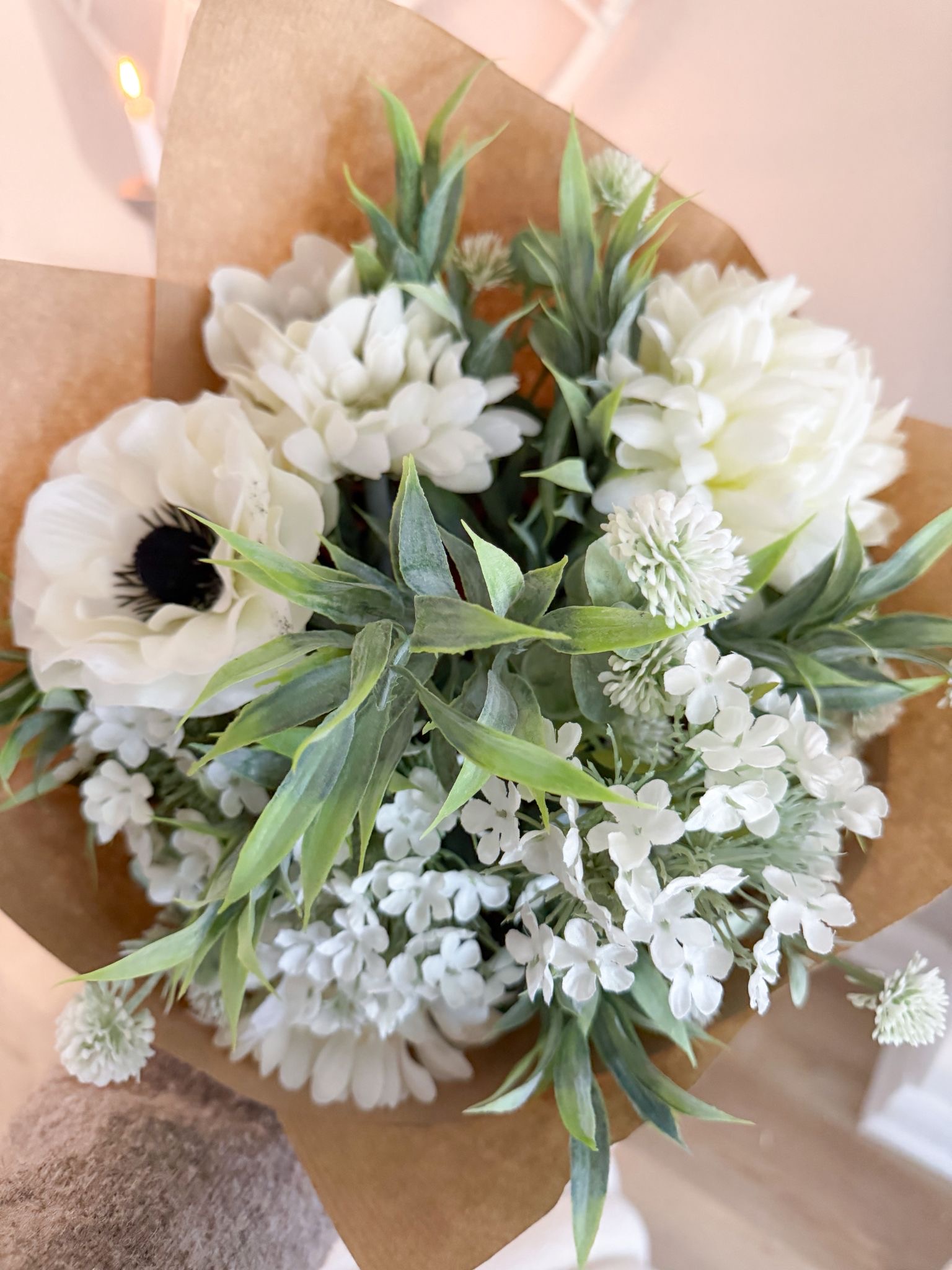 Bouquet wrapped faux flowers – 02