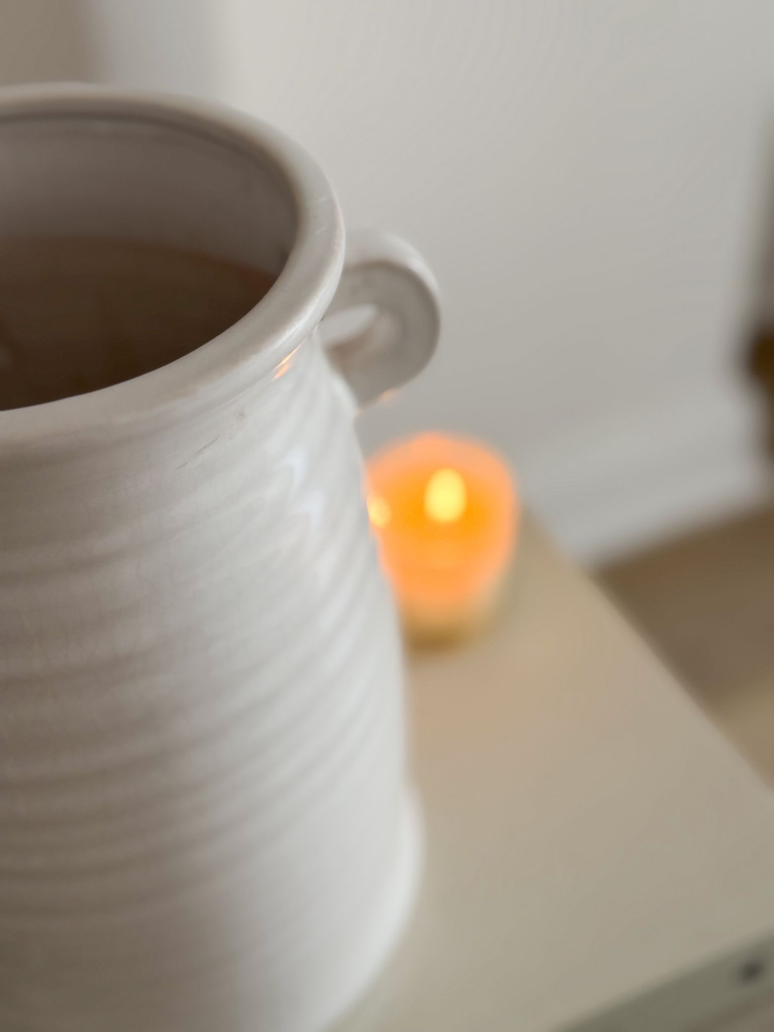 Large crackle glaze ceramic white vase with decorative handles