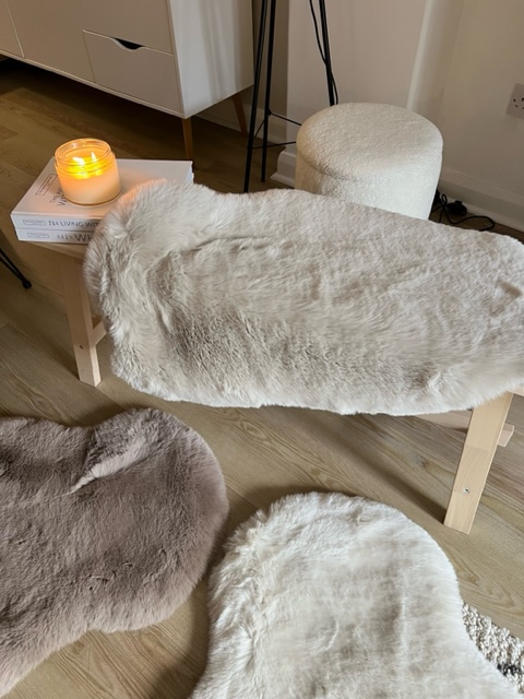 Faux fur luxury sheep skin style rug – 3 colour tones available