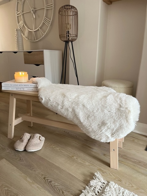 Faux fur luxury sheep skin style rug – 3 colour tones available