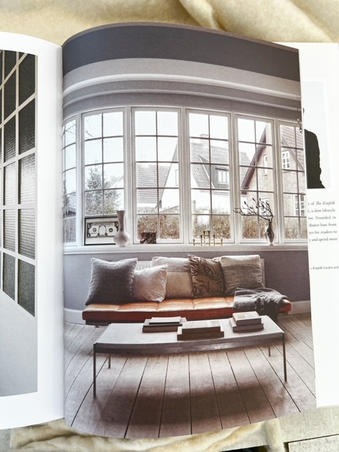 Calm, interiors to nurture, relax and restore – Hardback book