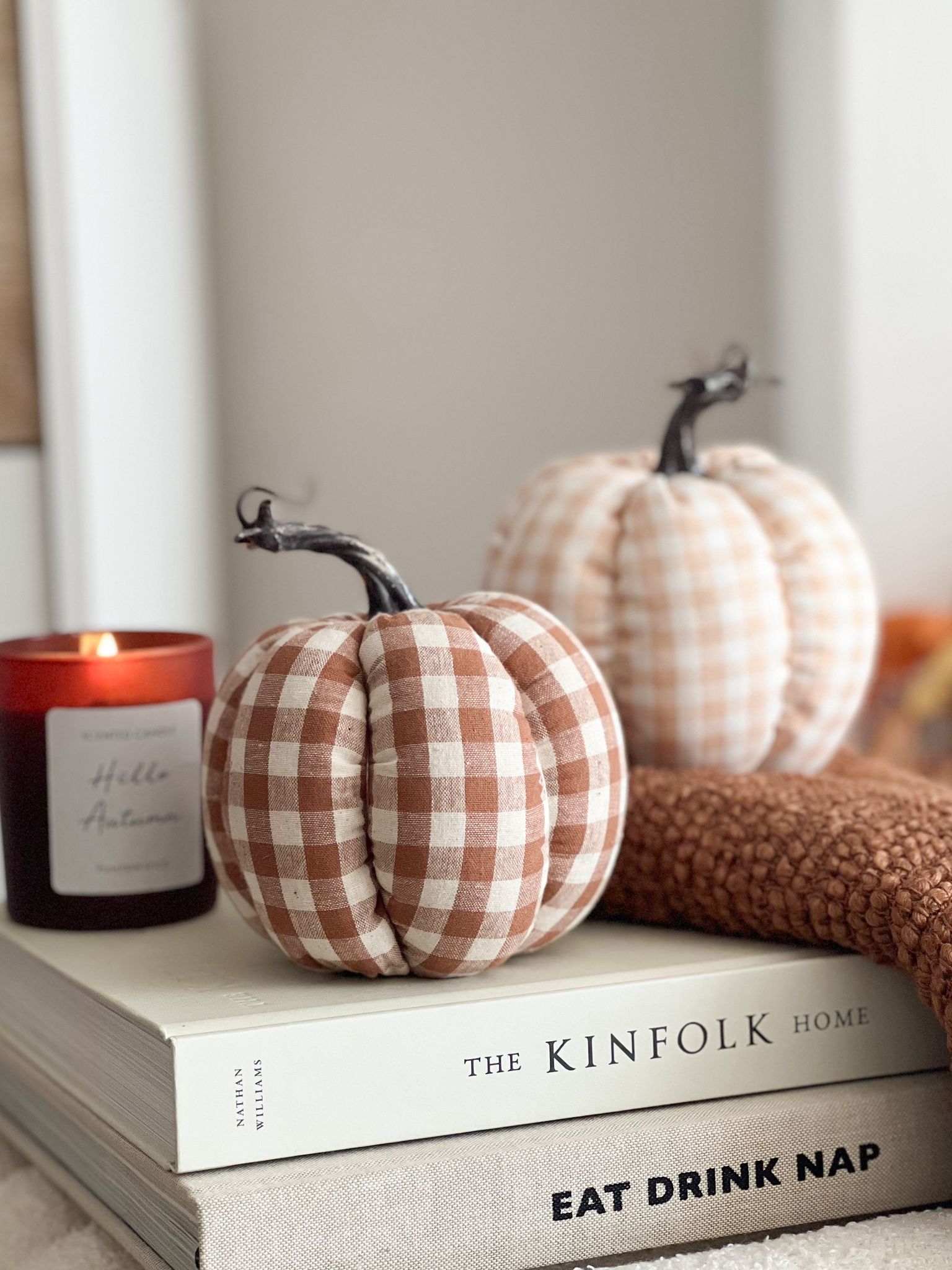 Gingham pumpkin in brown