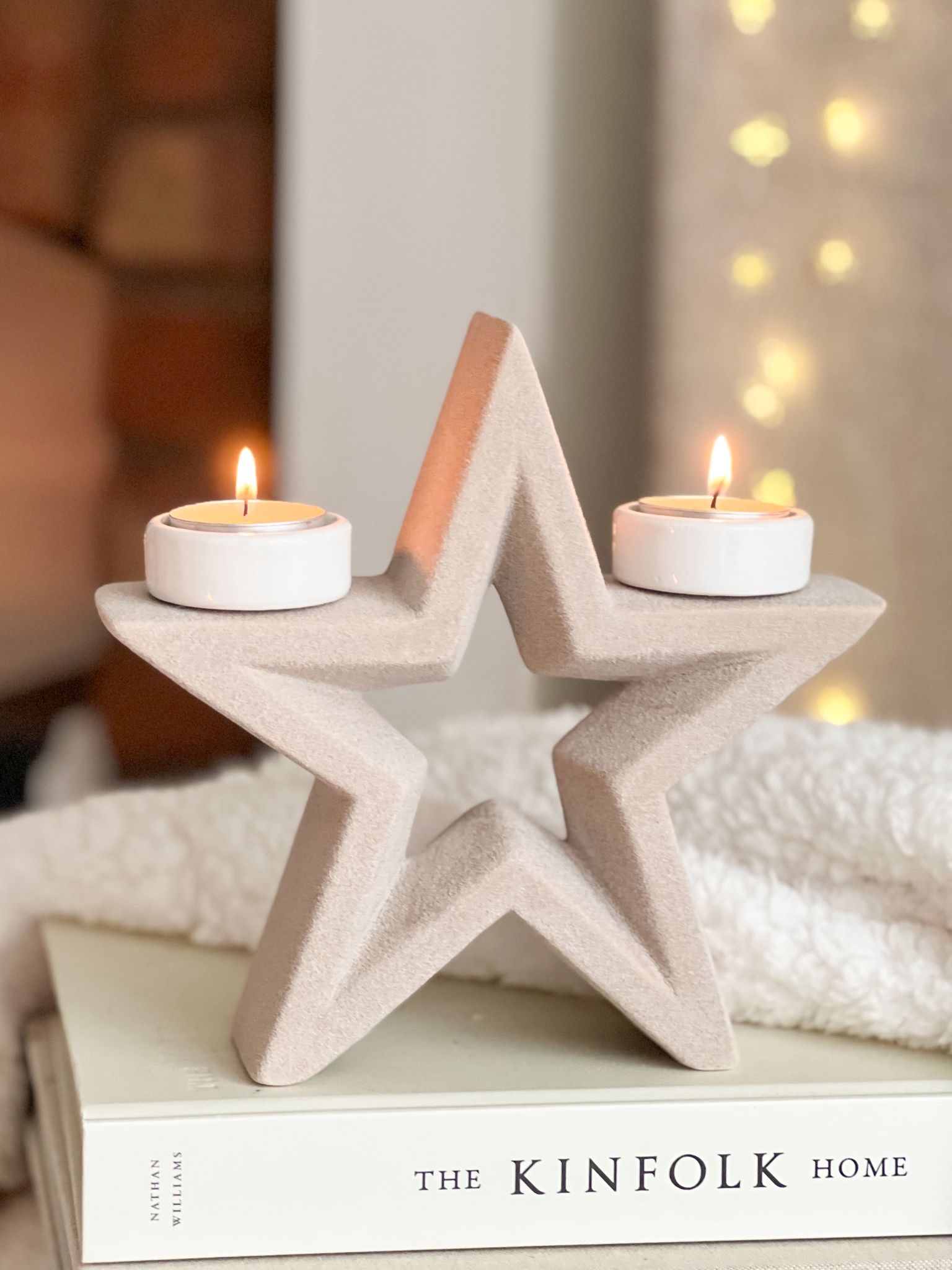 Large decorative star double tealight holder