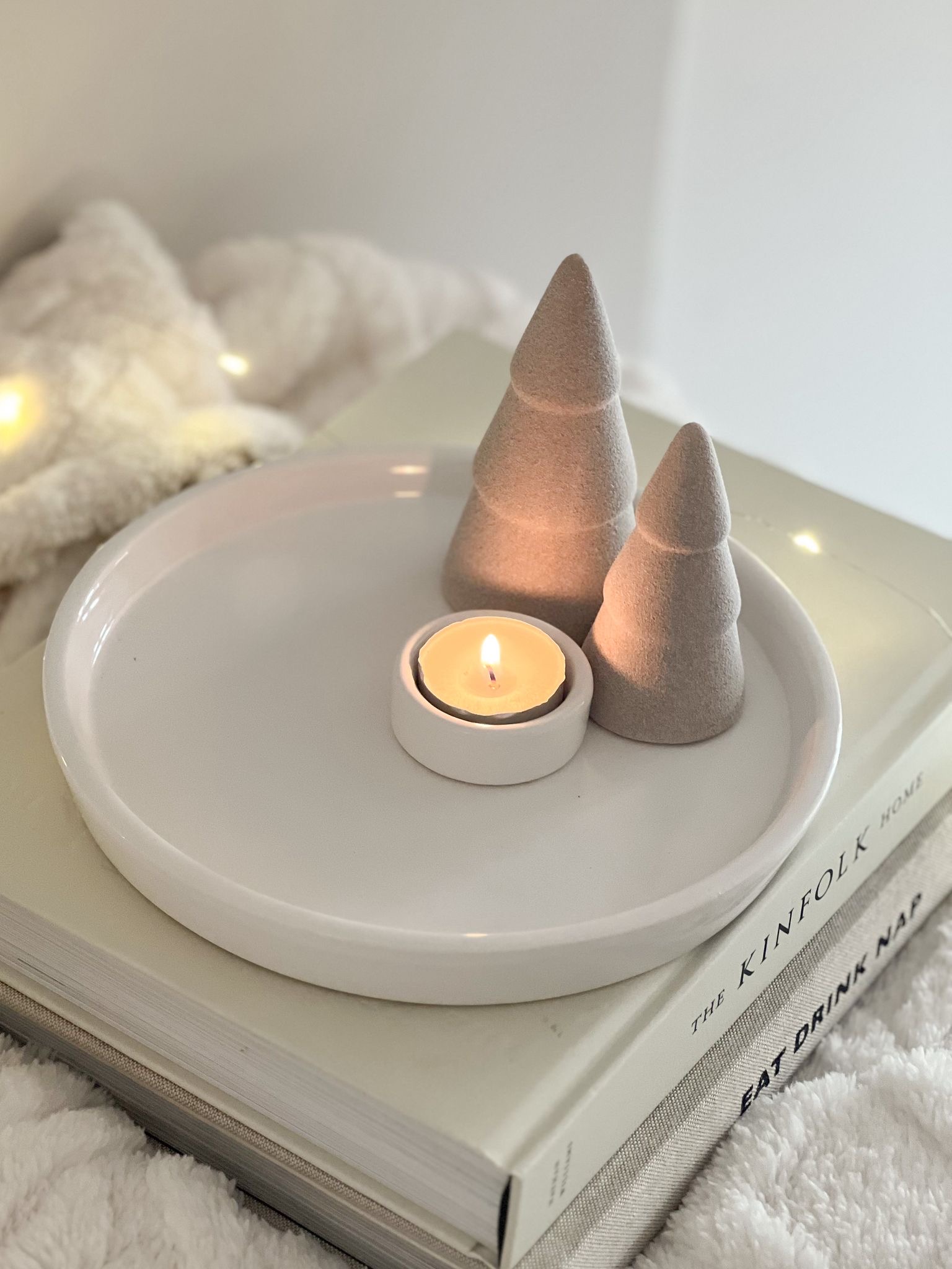 Large ceramic candle tray with decorative trees