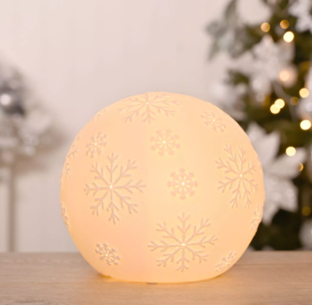 White light up snowflake ball lamp