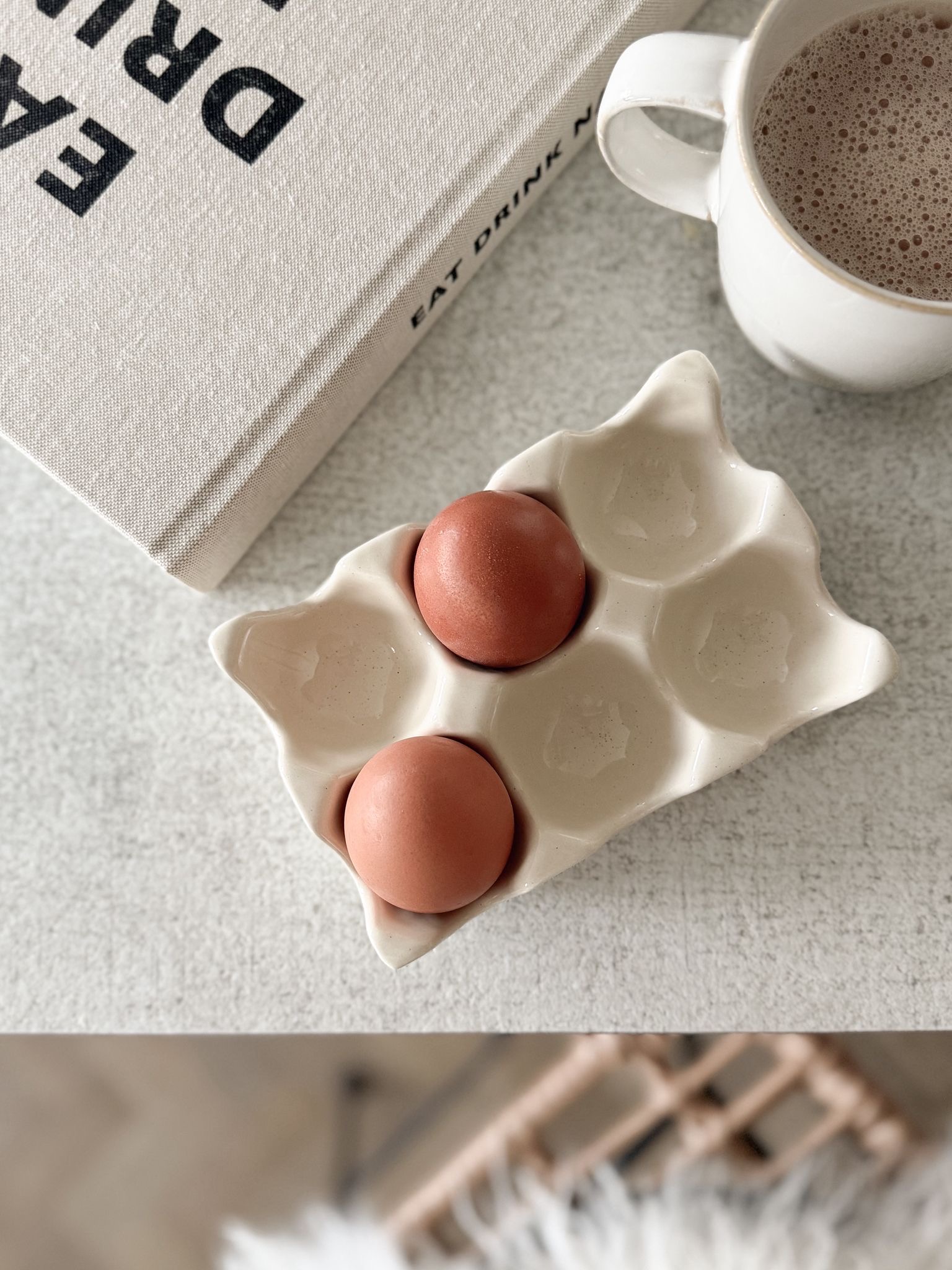 Speckled ceramic egg holder / egg tray