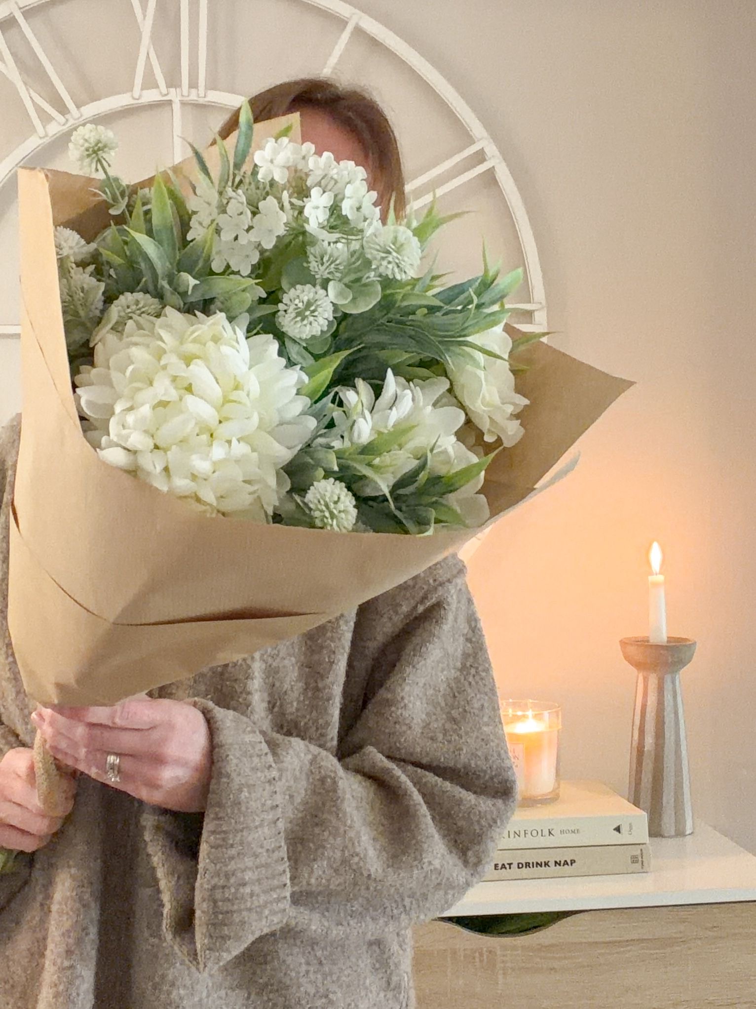 Bouquet wrapped faux flowers – 02
