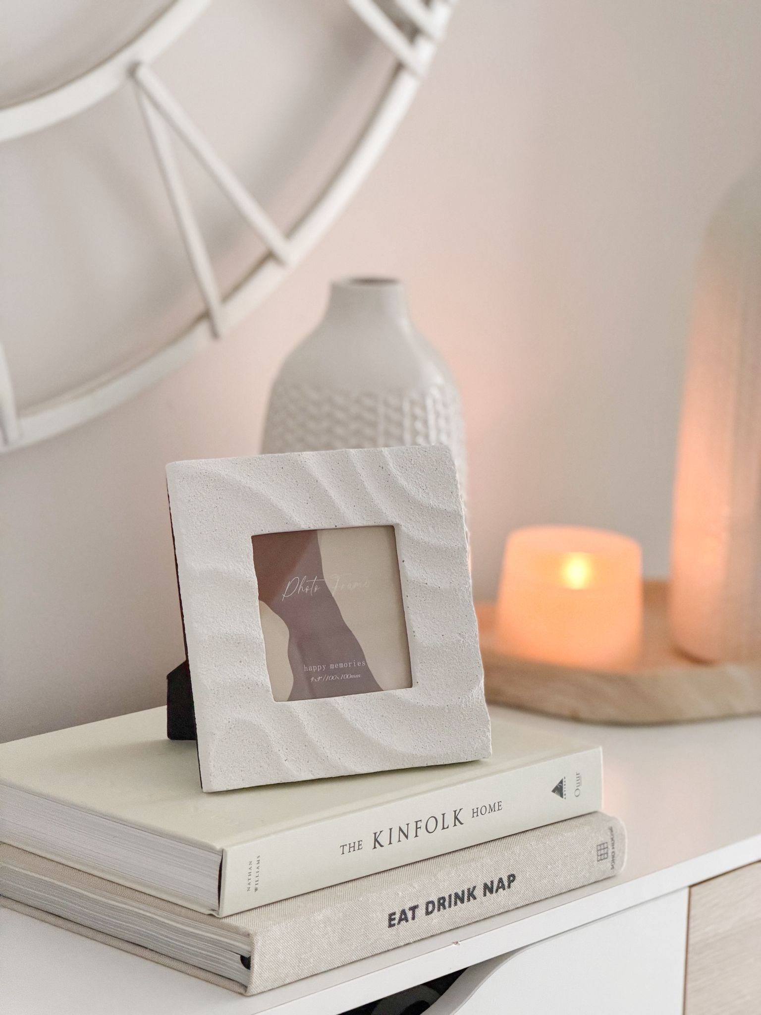 Sandy textured white ‘wave’ picture/photo frame
